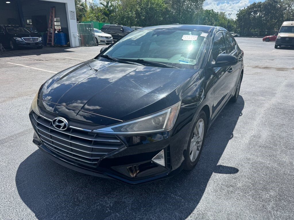 2020 Hyundai Elantra SEL Value Edition Limited photo 2