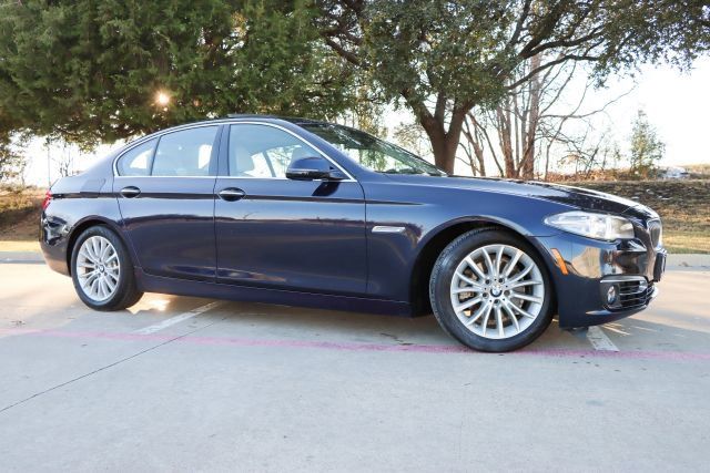 2015 BMW 5 Series 528i
