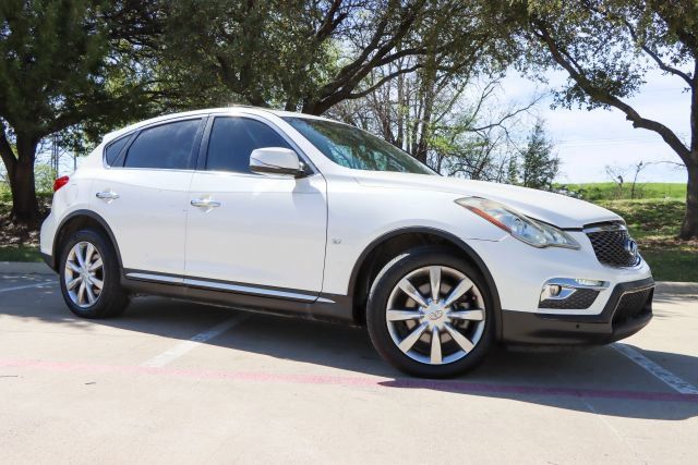 2017 INFINITI QX50 Base