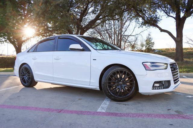 2015 Audi A4 Premium's photo