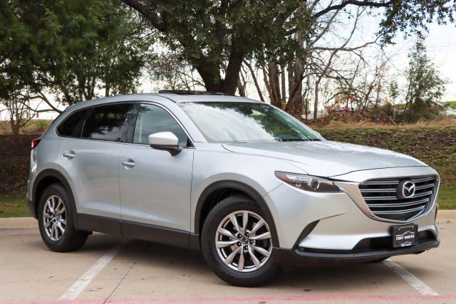 2016 Mazda CX-9 Touring's photo