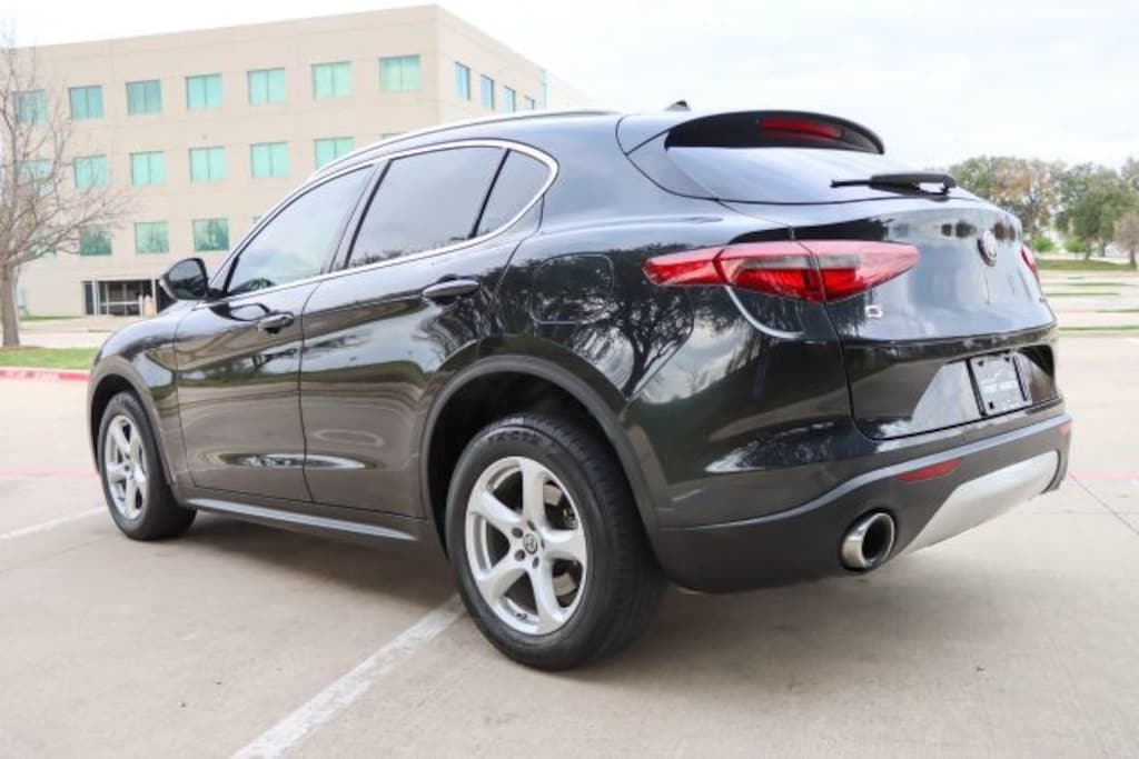 Used 2018 Alfa Romeo Stelvio SUV