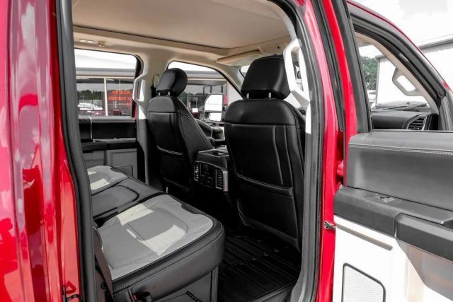 2020 Ford F-450 Super Duty Limited - Photo 38