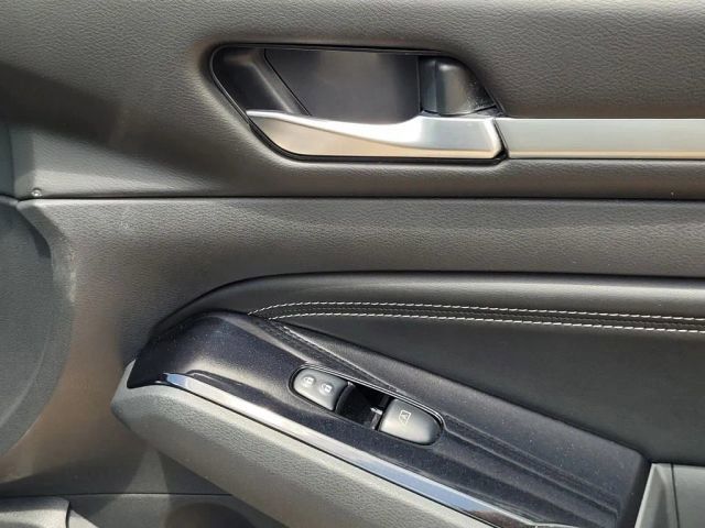 2021 Nissan Altima Platinum - Photo 38