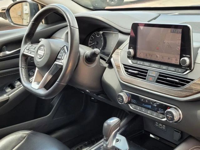 2021 Nissan Altima Platinum - Photo 37