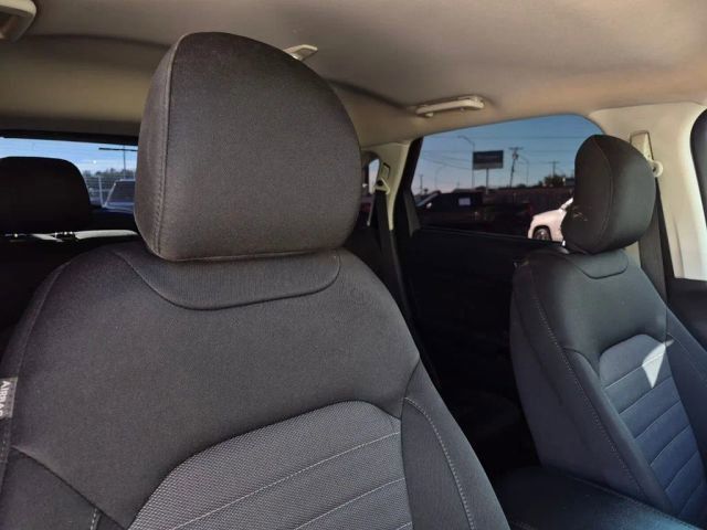 2019 Ford Edge SE - Photo 24