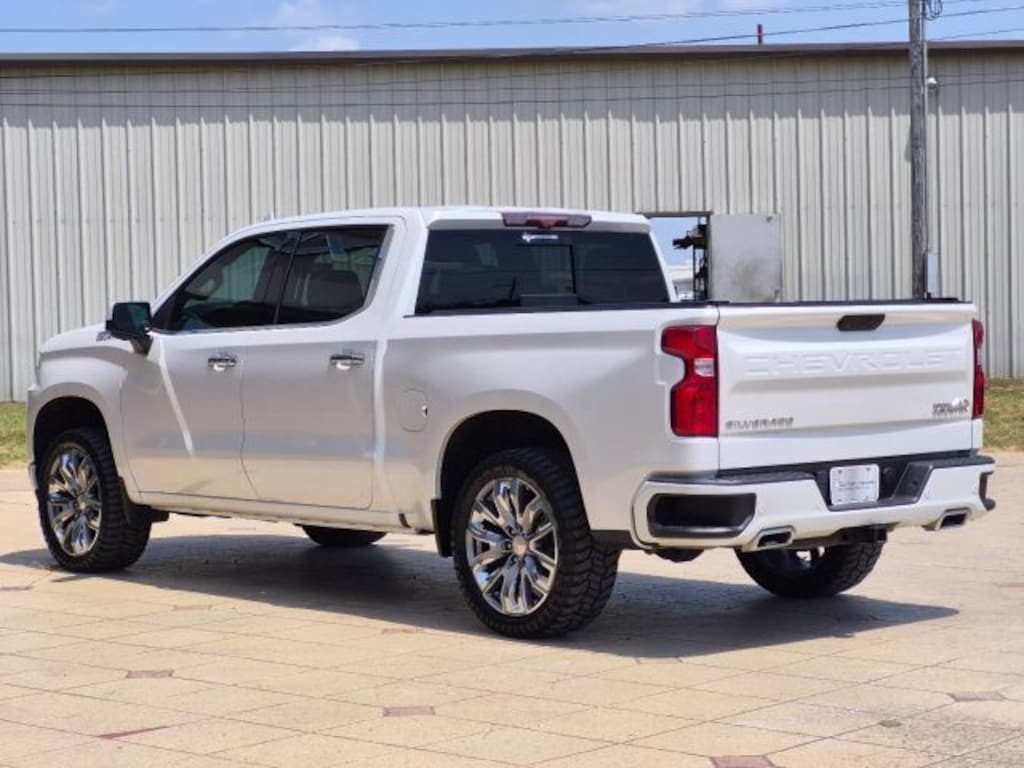Used 2021 Chevrolet Silverado 1500 High Country Truck Crew Cab
