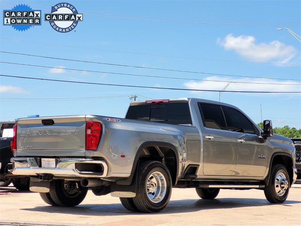 2025 Chevrolet Silverado 3500HD LTZ photo 4