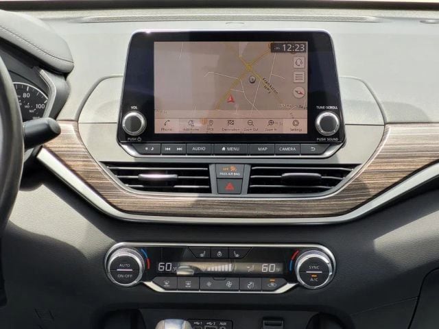 2021 Nissan Altima Platinum - Photo 35