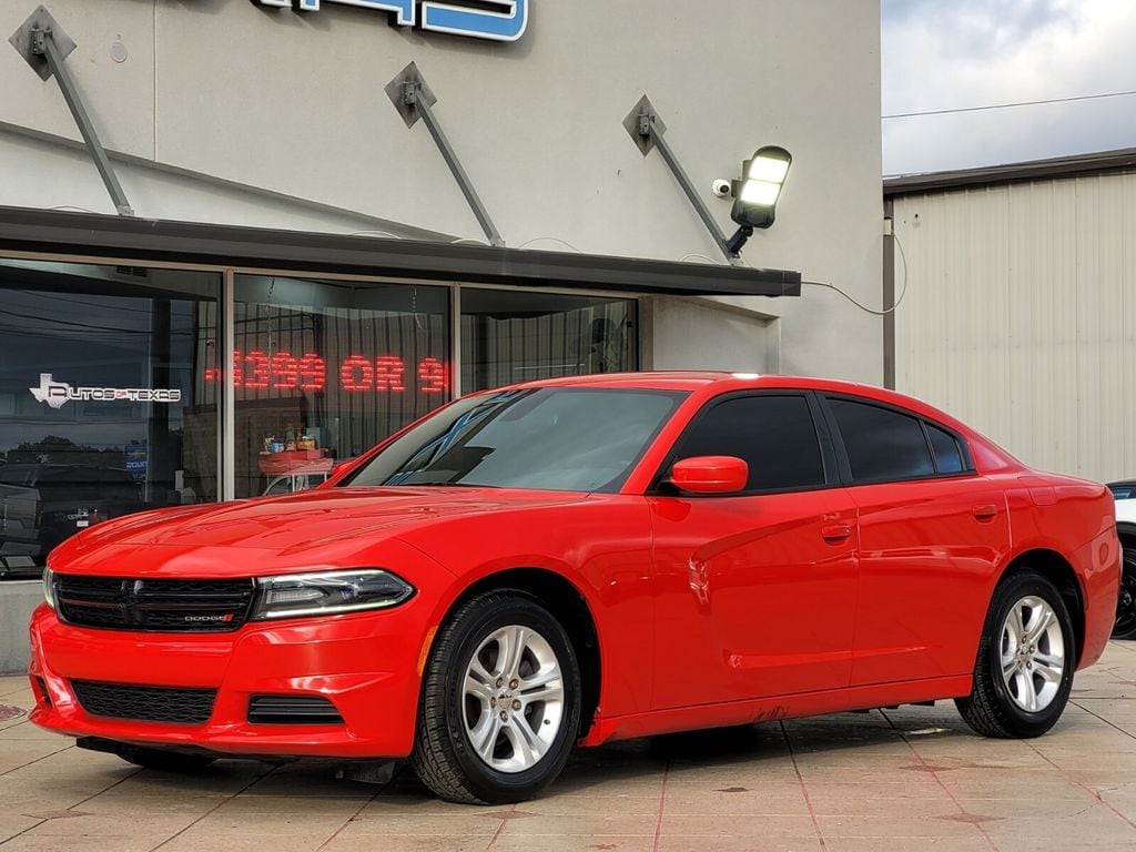 Used 2018 Dodge Charger SXT Sedan