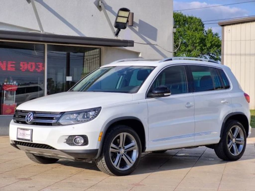 Used 2017 Volkswagen Tiguan 2.0T Sport SUV