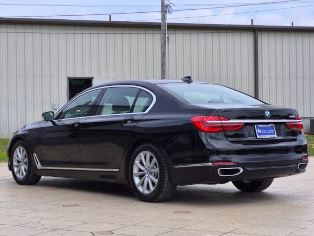 Used 2018 BMW 740i Sedan