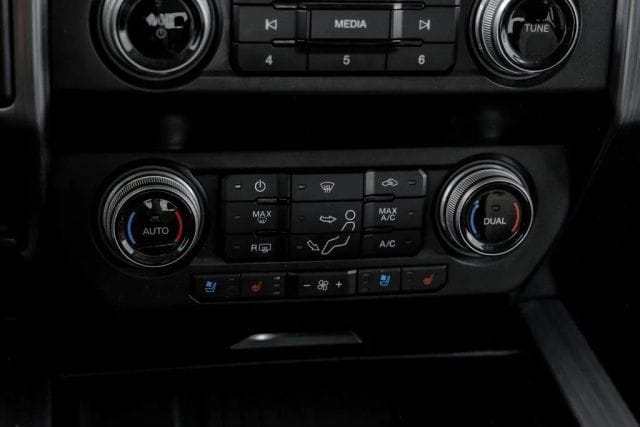 2020 Ford F-450 Super Duty Limited - Photo 27