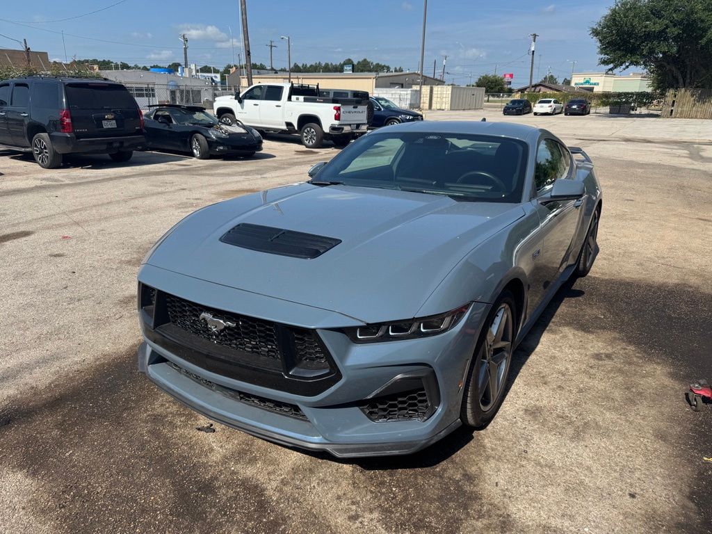 2024 Ford Mustang GT Fastback's photo