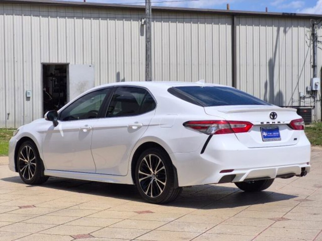 Used 2019 Toyota Camry Sedan