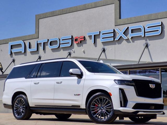 2023 Cadillac Escalade ESV V-Series's photo