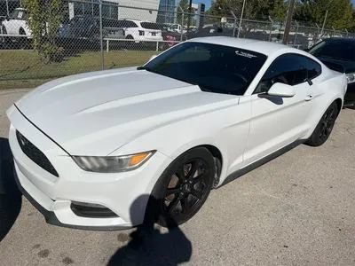 2017 Ford Mustang V6