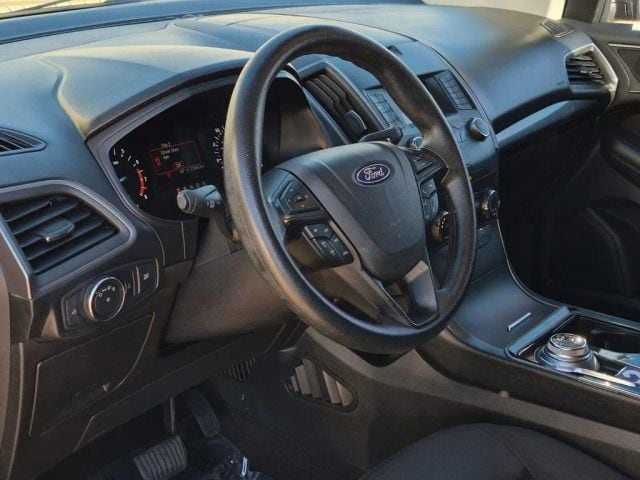2019 Ford Edge SE - Photo 14