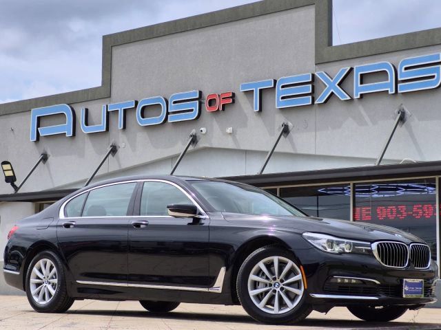 2018 BMW 7 Series 740i's photo