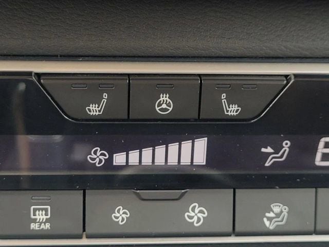 2021 Nissan Altima Platinum - Photo 21