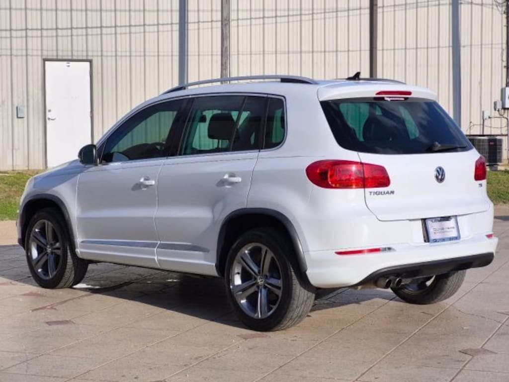 Used 2017 Volkswagen Tiguan 2.0T Sport SUV