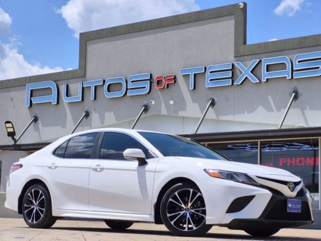 Used 2019 Toyota Camry Sedan
