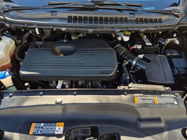 2019 Ford Edge SE - Photo 9