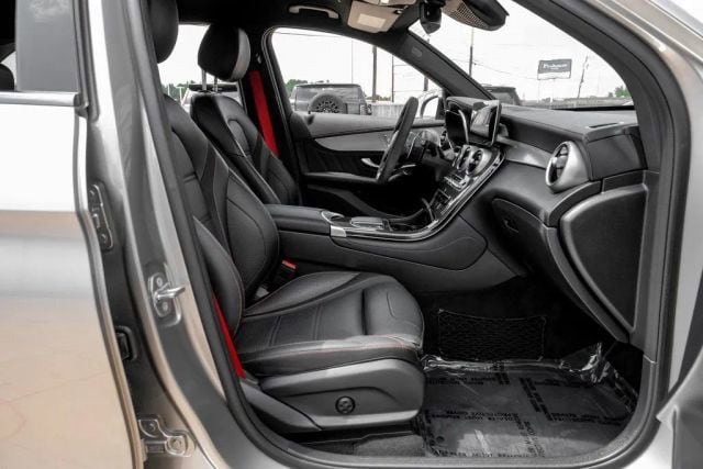 2020 Mercedes-Benz GLC AMG GLC43 - Photo 36