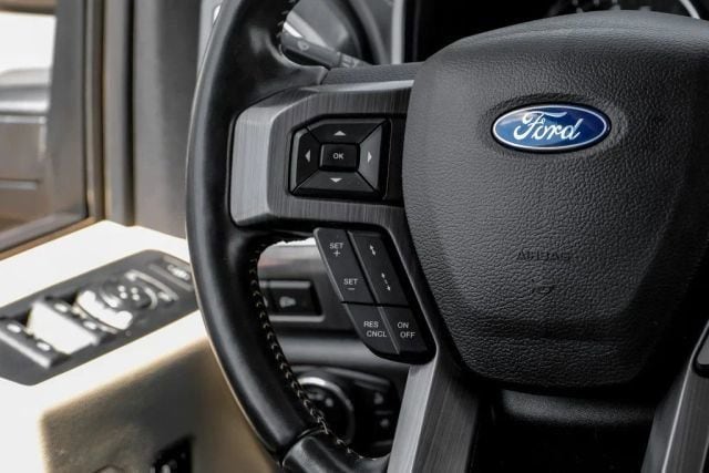 2020 Ford F-450 Super Duty Limited - Photo 17