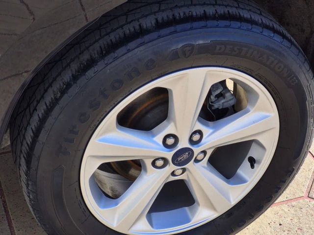 2019 Ford Edge SE - Photo 7