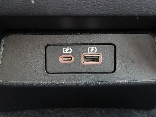 2021 Nissan Altima Platinum - Photo 32