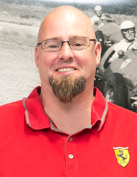 Staff member Troy Lambert from db07e0d3ab73