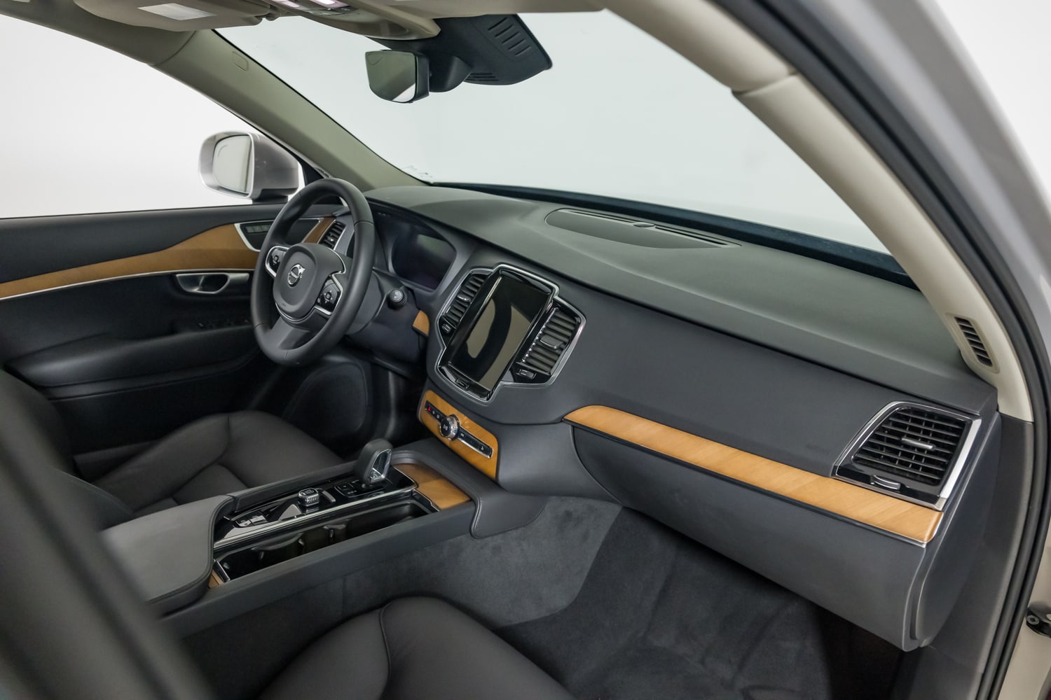 2024 Volvo XC90 Plus - Photo 30