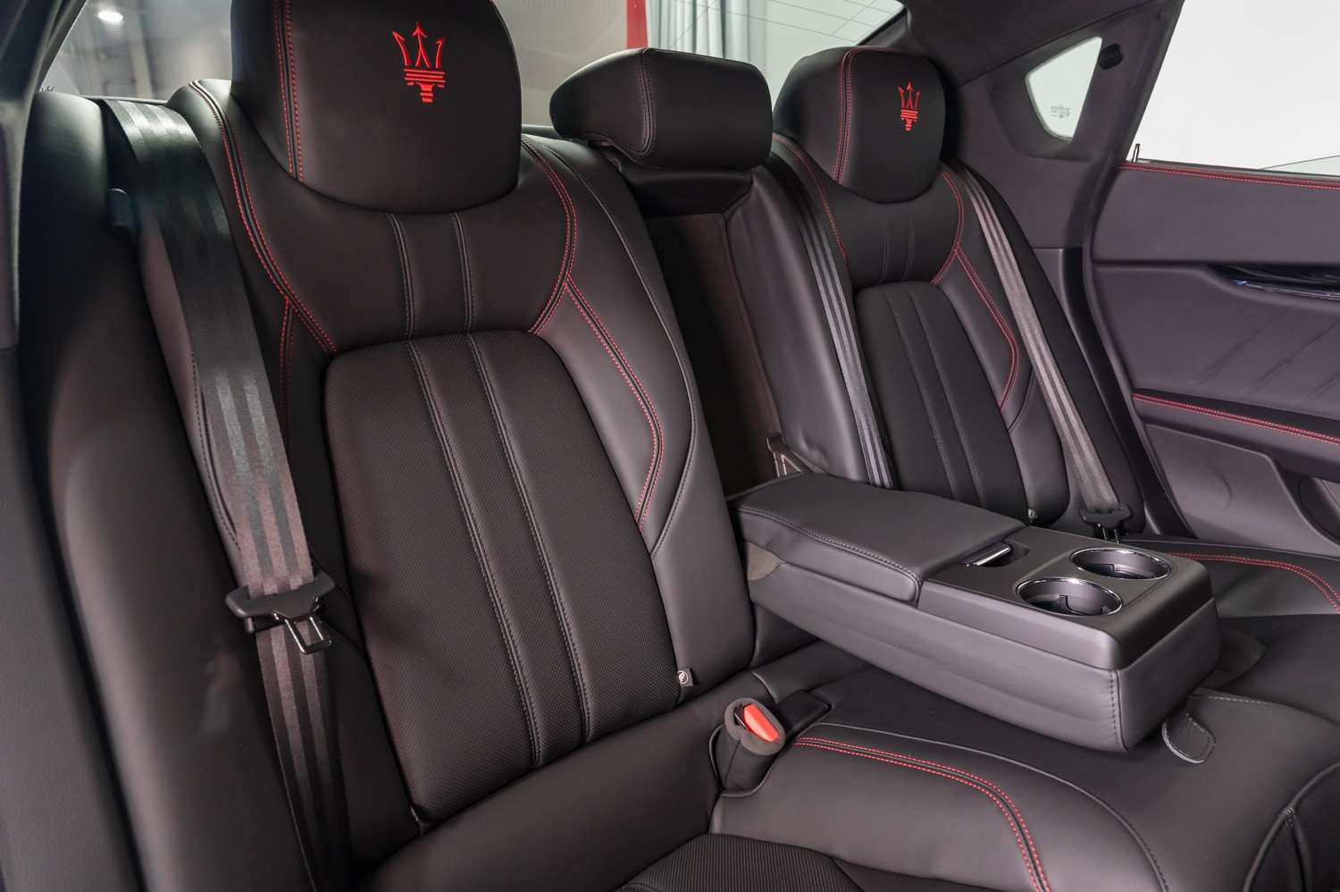 2024 Maserati Quattroporte Modena Ultima - Photo 30