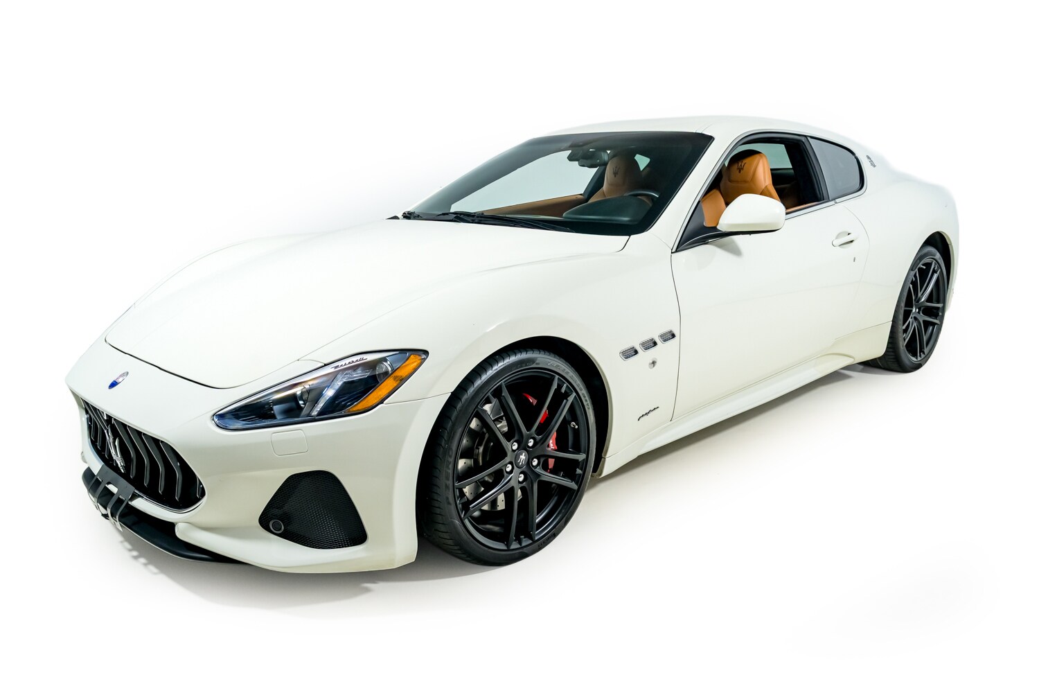 2018 Maserati Granturismo Sport photo 2