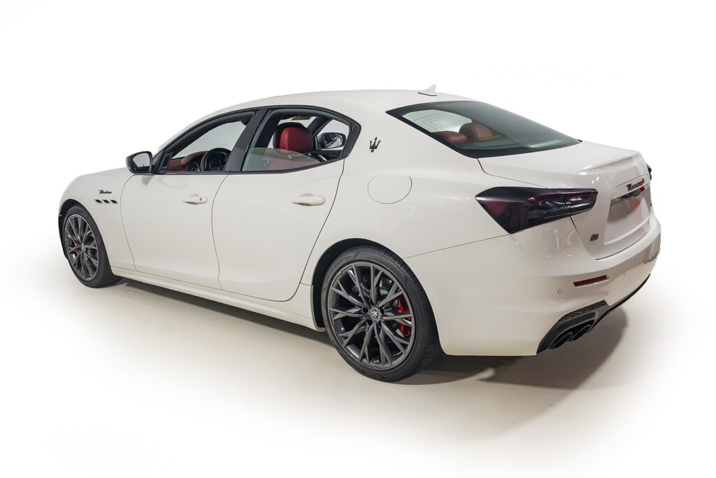 Used 2022 Maserati Ghibli Modena Q4 Sedan