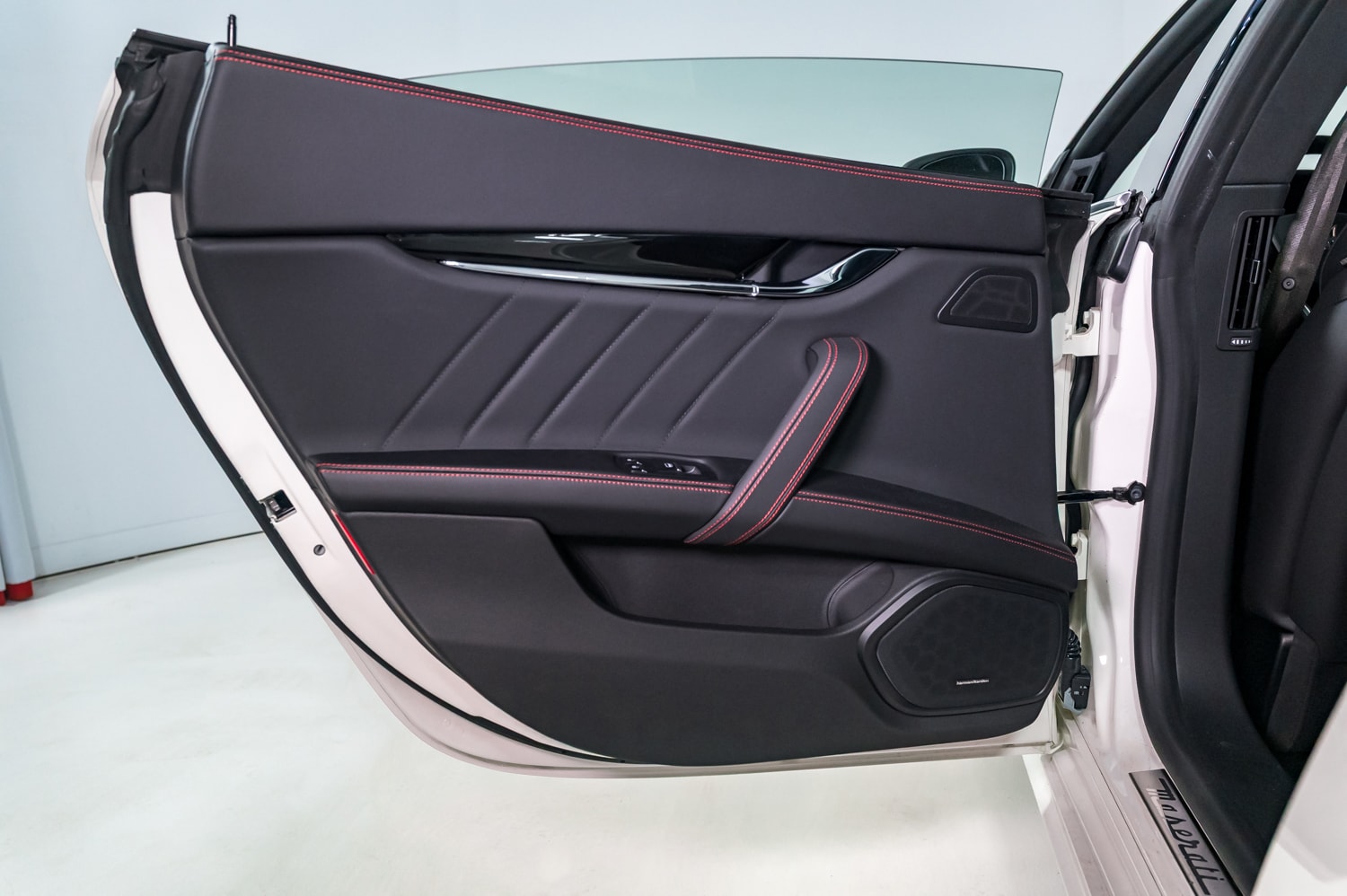 2024 Maserati Quattroporte Modena Ultima - Photo 19