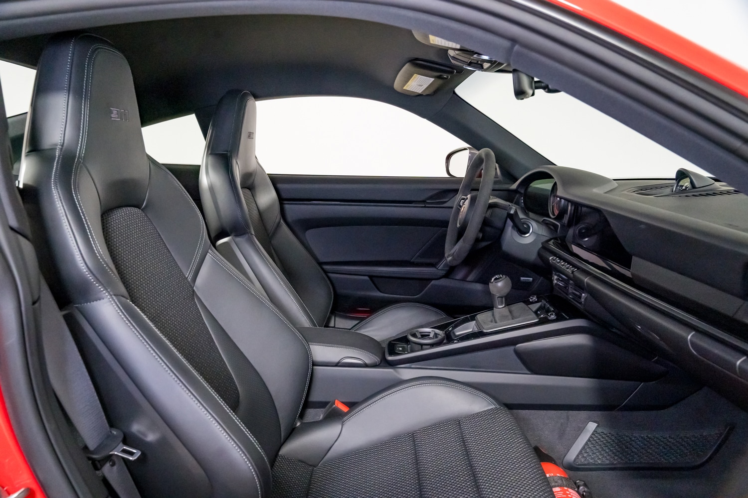 2024 Porsche 911 T - Photo 31