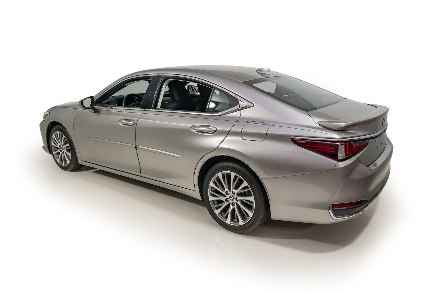 2021 Lexus ES 250 photo 4