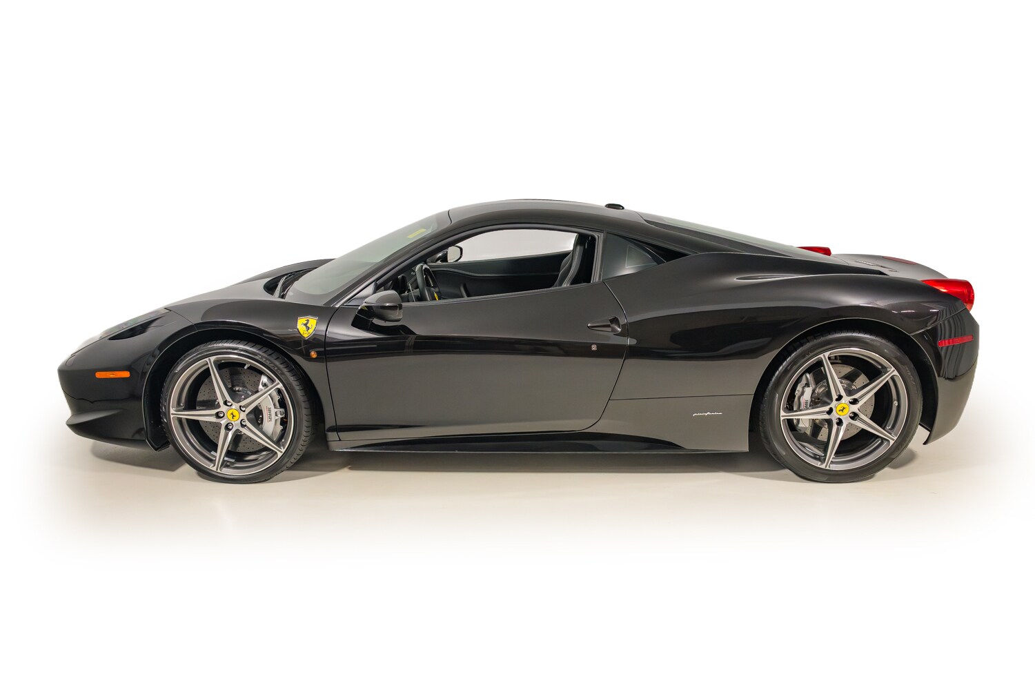 2015 Ferrari 458 Italia photo 2