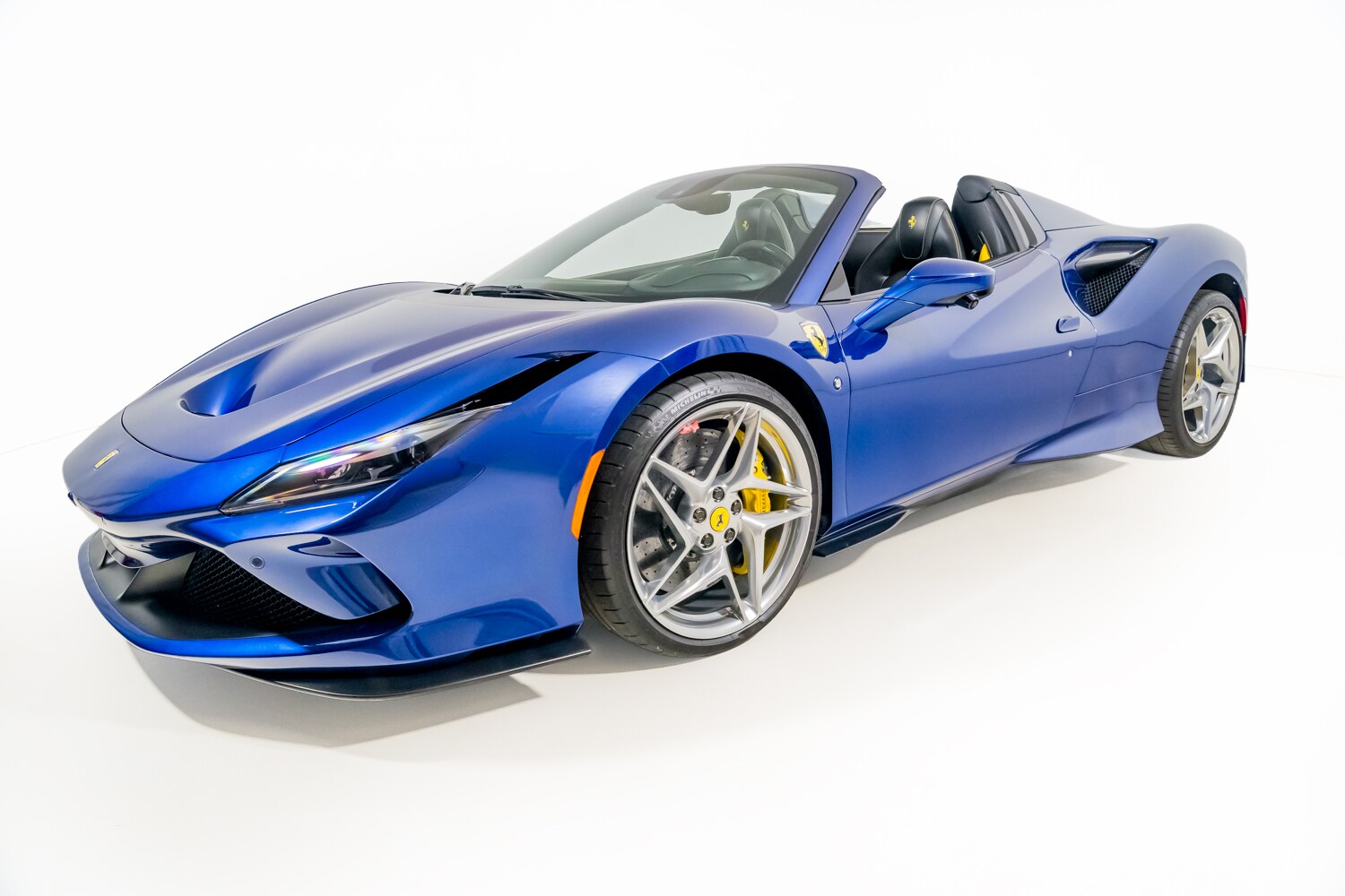 あ*さ様 非売品　Ferrari F8 Spider オーナーズギフト Used 2023 Ferrari F8 Spider For Sale | Norwood MA ZFF93LMA8P0292379