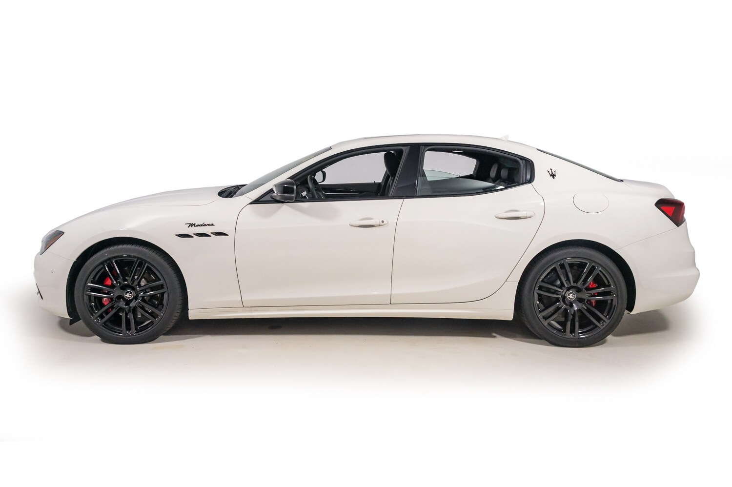 2024 Maserati Ghibli Modena photo 3