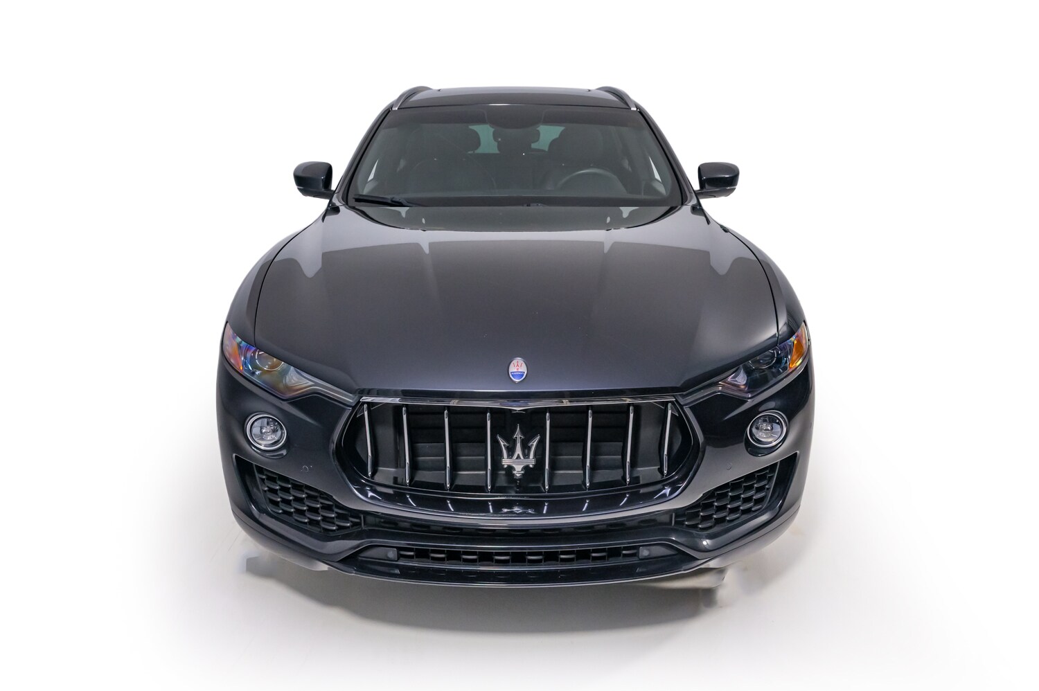 2021 Maserati Levante Base photo 2