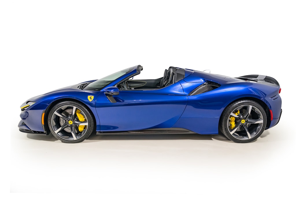 Used 2022 Ferrari SF90 Spider Assetto Fiorano Convertible