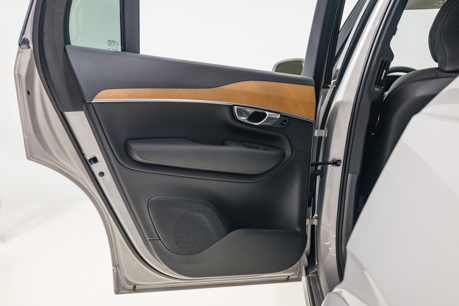 2024 Volvo XC90 Plus - Photo 20