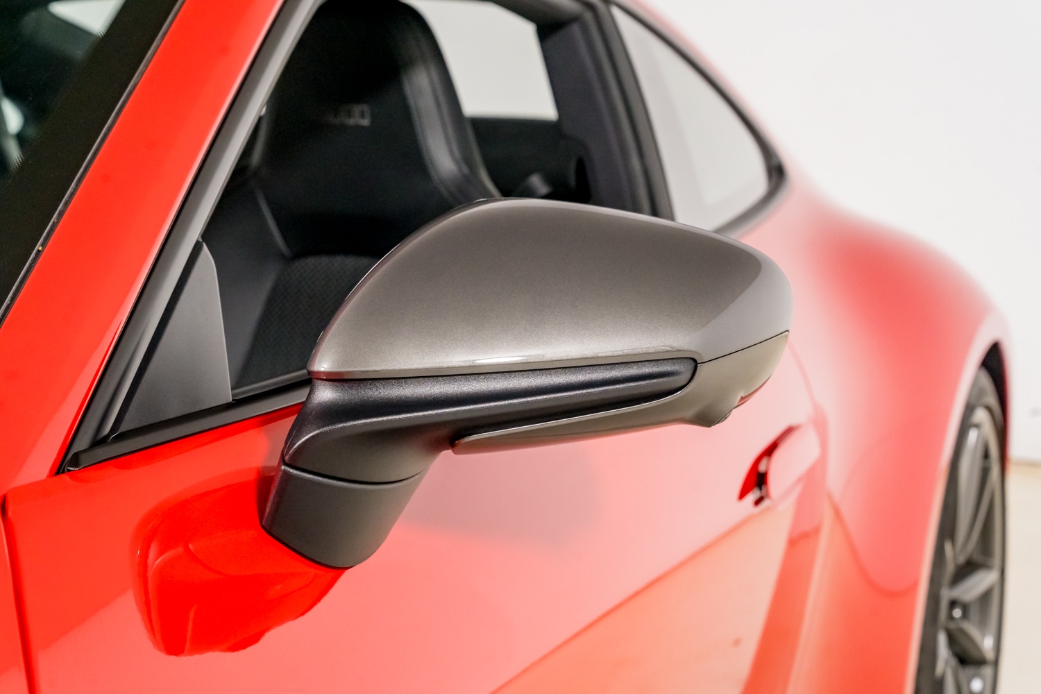 2024 Porsche 911 T - Photo 40