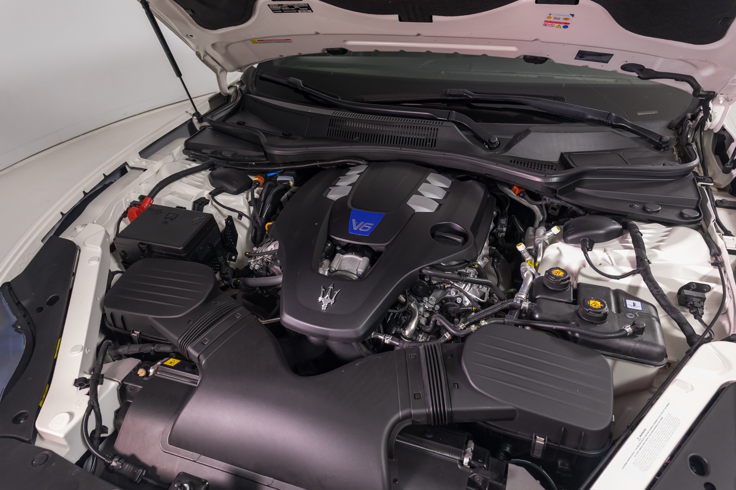 2024 Maserati Quattroporte Modena Ultima - Photo 32