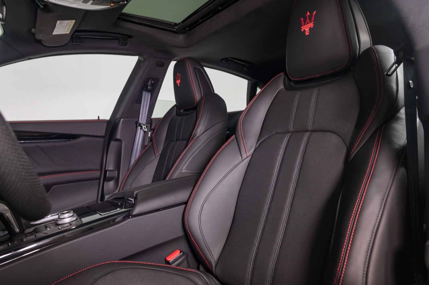 2024 Maserati Quattroporte Modena Ultima - Photo 18