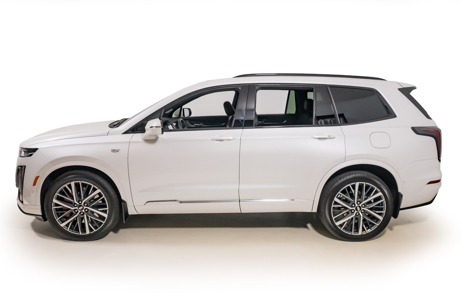 2024 Cadillac XT6 Sport photo 3