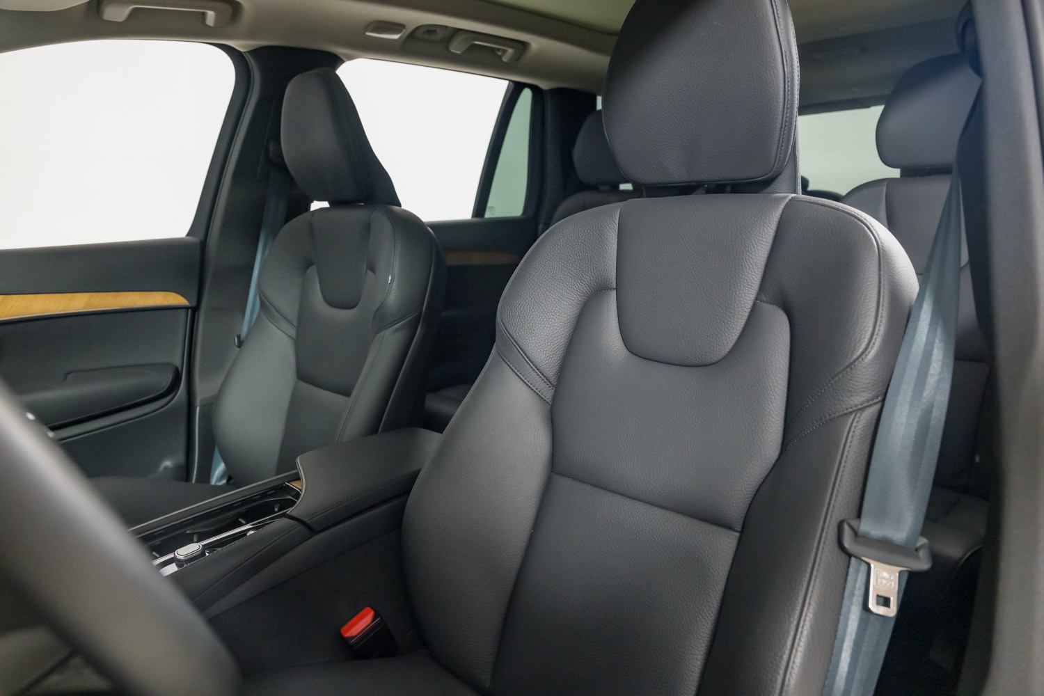 2024 Volvo XC90 Plus - Photo 19